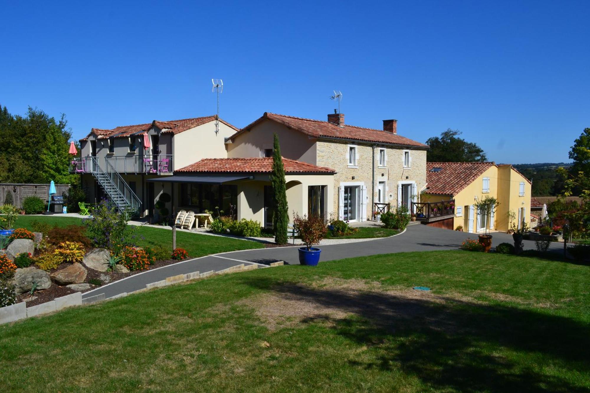Gites De La Bibudiere Le Boupere ภายนอก รูปภาพ